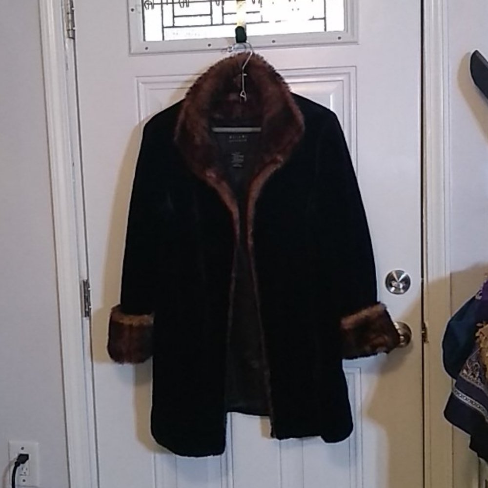 Tally Ho faux fur coat
